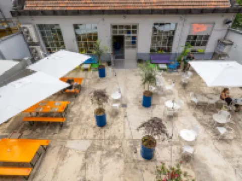 ボヴィーザ アーバン ガーデン ミラノのホテル