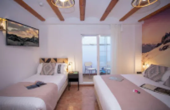 Casual Natura Valencia Hoteles cerca de Estación Valencia Joaquín Sorolla