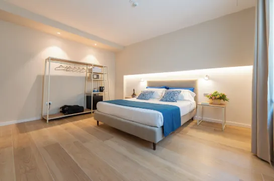 Six Luxury Rooms Pozzuoli