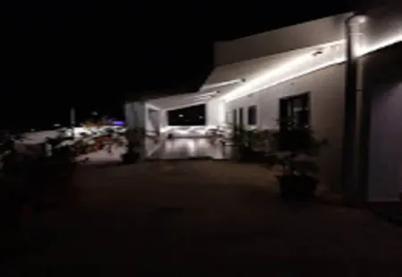 The French Villa Elite