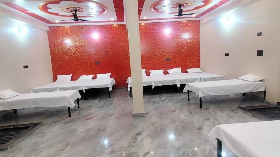 Mahakumbh Paryatan - Luxury Stay