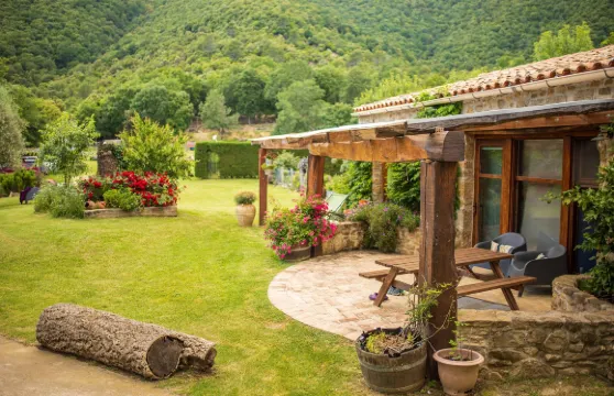 馬斯奧布拉維拉公寓