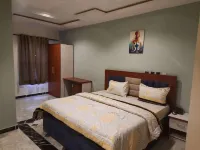 E-Exclusive Hotel