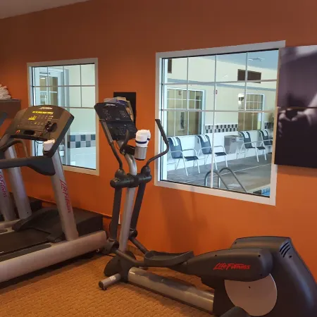 Country Inn & Suites by Radisson, Bloomington-Normal West, IL
