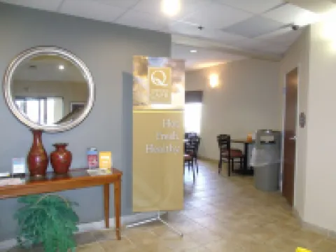Quality Inn & Suites Lake Charles South