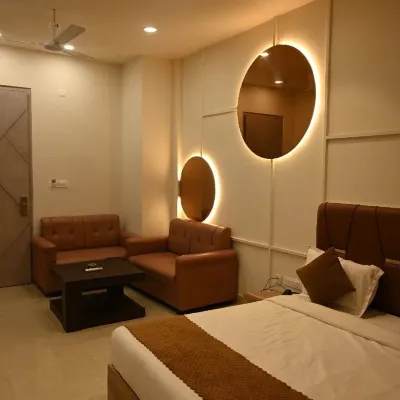 Sethi Grand Hotel Hotels near Plumaria garden