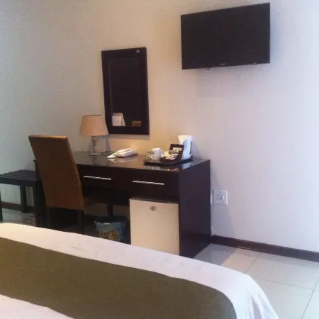 Emerald Hotel
