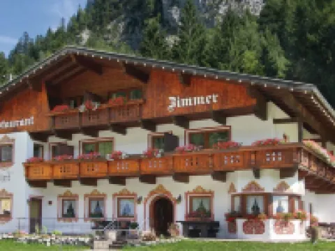 Pension Bärenwirt Hotels in Leutasch
