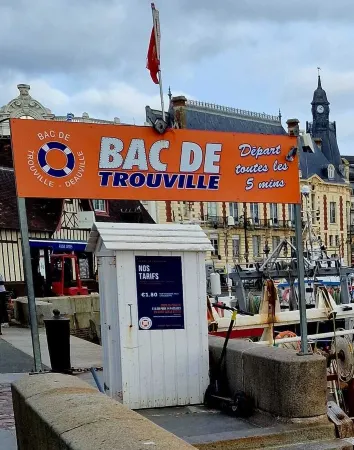 The London house, very nice and cosy apartment - 50m from the beach, unbeatable location!