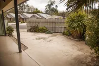 Cherry Lane Apartments