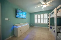 Cozy Pensacola Retreat With Pool