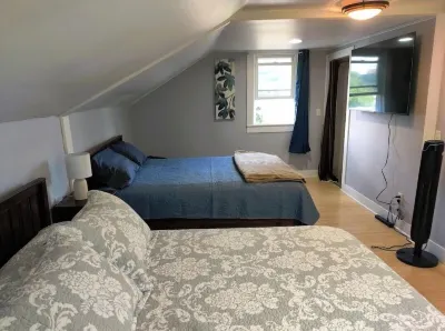 Village Gem - convenient, Spacious, 2 bedroom - Can be ADA Accessible