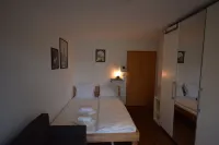 Apartment with balcony (1.3) | Parking | Perfect for business travelers Hotels in Biberach