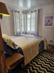 Waterfront 3-bedroom Lake Cottage on Tecumseh Island at Indian Lake!