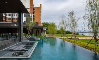 Vela Dhi Nakhon Phanom