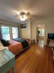 Cozy 2-bedroom bungalow in lovely Winston-Salem