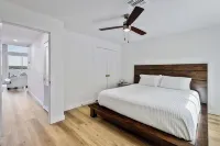 The Nest at Eagle Bay Cove on Lake D'Arbonne with pool, boathouse and game room! - Wifi