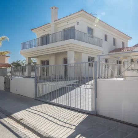 Protaras Holiday Villa DV1