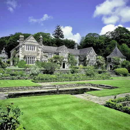 Lewtrenchard Manor Hoteles en Okehampton