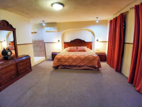 埃爾諾加利托飯店 住宿飯店