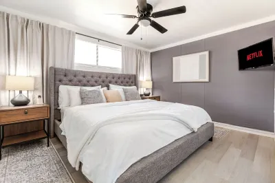 Cozy Quay Private Pet-Friendly 2 BR Duplex WiFi King Bed