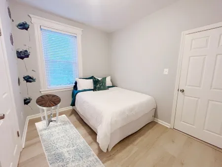 Urban Suite Отели рядом с достопримечательностью «Ван Влек Хаус & Гарденс»