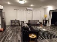 New Luxury 1Bdr Apt. Free Parking & Private Backyard