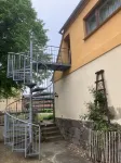 To stay on HeuBergeRaum