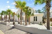 Pet Friendly! Private Pool! Walk to Beach! Luxury 30A! Salty Days!