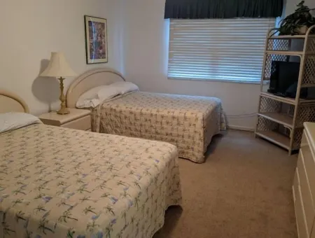 Perfect Vacation Rental! Beach, Golf, Pool & more. Pet friendly! Отели рядом с достопримечательностью «Парк Сансет Бич»