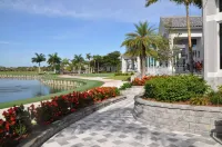 Colonial Country Club First Floor Carriage House,  with Lakeview