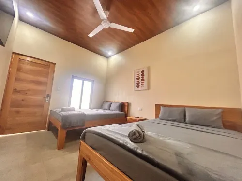 104 - Beachfront Cozy  Room Down Town Puerto Viejo