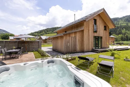 Chalet Kreischbergsicht: Whirlpool,Free Tennis,Skislope near and easy to get to!