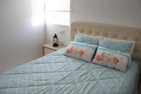 Casa do Mar with direct access to the beach Отели рядом с достопримечательностью «Farol da Barra»