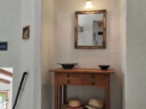 Old farmhouse in the heart of the 'Slovenian Tuscany' Hotels in Koper