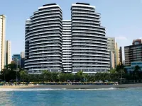 LUXURY on Landscape-APT. EQUIPPED, TV CABLE, WI-FI. ACADEMY, SWIMMING POOLS, SAUNA