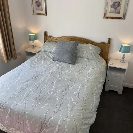 Modern 3 storey town house, surrounded by beautiful Rutland Countryside
