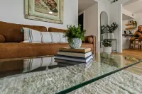 Chic Berryville Home - In Town - Day Trip to Eureka Springs & Branson Hotels in Carroll County