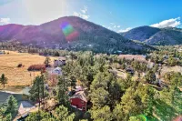 Beautiful Forest Getaway At Historic Pinecrest! 帕爾默湖住宿飯店