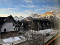 Spectacular Mountain Views! Unique & Rare End Unit 2 Storey Condo + 2 balconies!