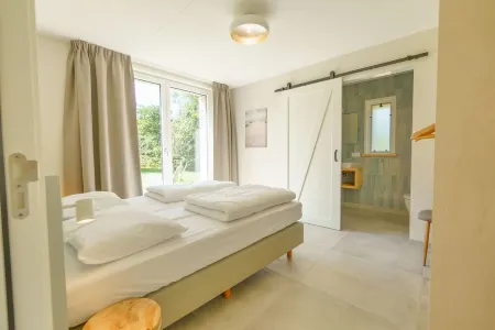 Modern and beautiful vacation home Отели в г. Callantsoog