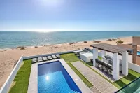 Sunset Beach House Ocean Front Hot Tub & Pool - piscine