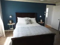 Seaside Nest on Private Waterfront Hotels in 