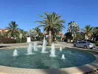 Gold Coast Newly Updated Townhouse 5 min from the Beach