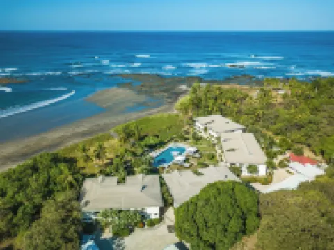 Beachfront Condo w/ Pool - 2BR 2BTH Hotels in Junquillal