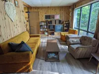 Lakefront 3 bdrm Getaway, north Muskoka near Huntsville