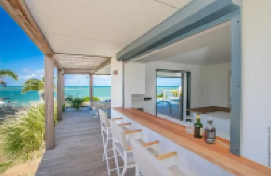 Villa Raymaude, Fully Air-Conditioned, Cook Service