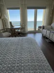 SUNRISE IN BED~BREATHTAKING OCEAN VIEWS~COUPLES RETREAT!