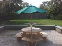 Point Cottage in Newport, Pet Friendly. 2 Bedroom Walk to Water Book Now 10% Off のホテル