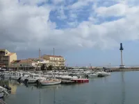 APARTMENT 34 m2 - 4 pers. - Swimming pool & Private parking